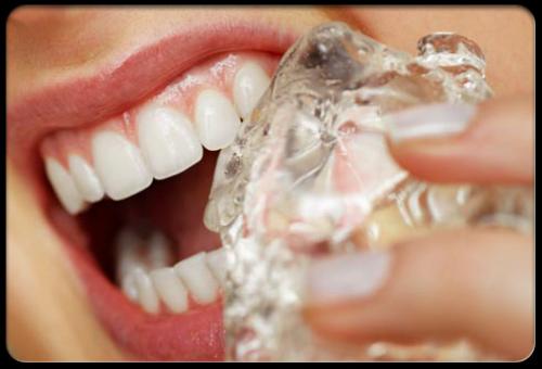 عادات خاطئة تؤدى لتلف الاسنان