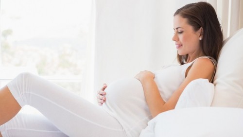 العادات الخاطئة التي يجب الامتناع عنها اثناء الحمل