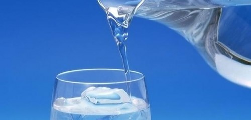 اهمية وفوائد الماء للجسم والصحة