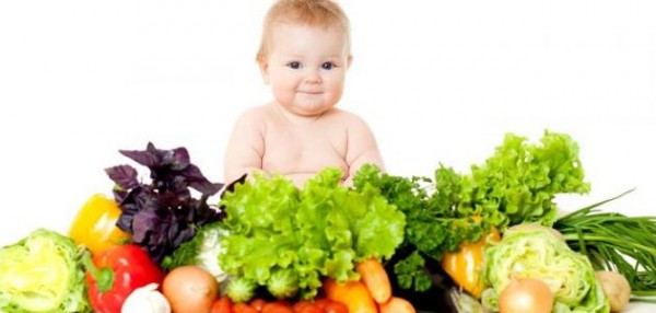 مواصفات ومكونات الغذاء الصحي للاطفال فى السنوات الأولى