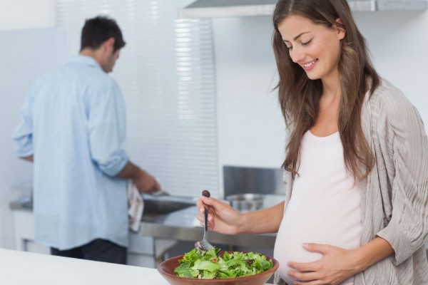 ما هى اهمية التغذية السليمة اثناء الحمل ؟
