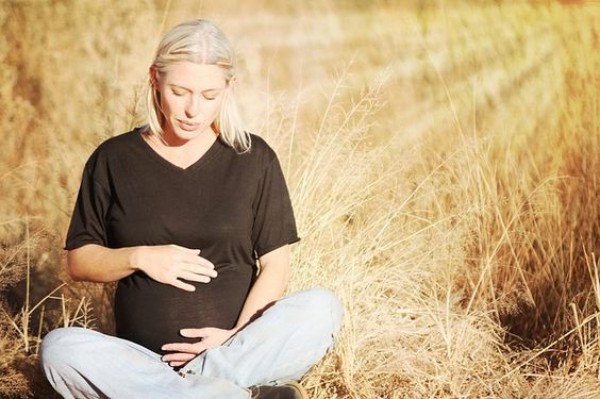 طرق لمكافحة وعلاج اكتئاب الحمل وما بعد الولادة 1
