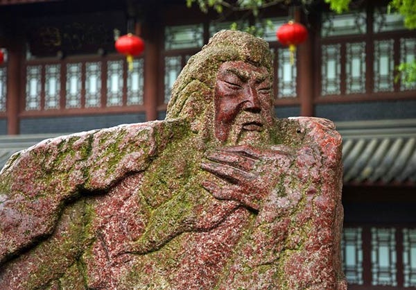 10 من اهم المعالم السياحية في تشنغدو الصينية بالصور